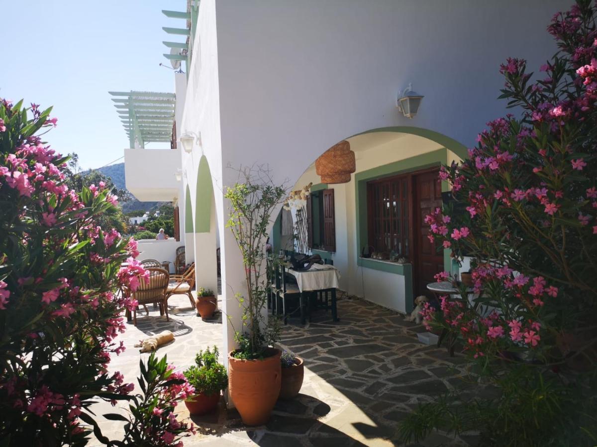 Kathys Island Retreat Aparthotel Adia Buitenkant foto