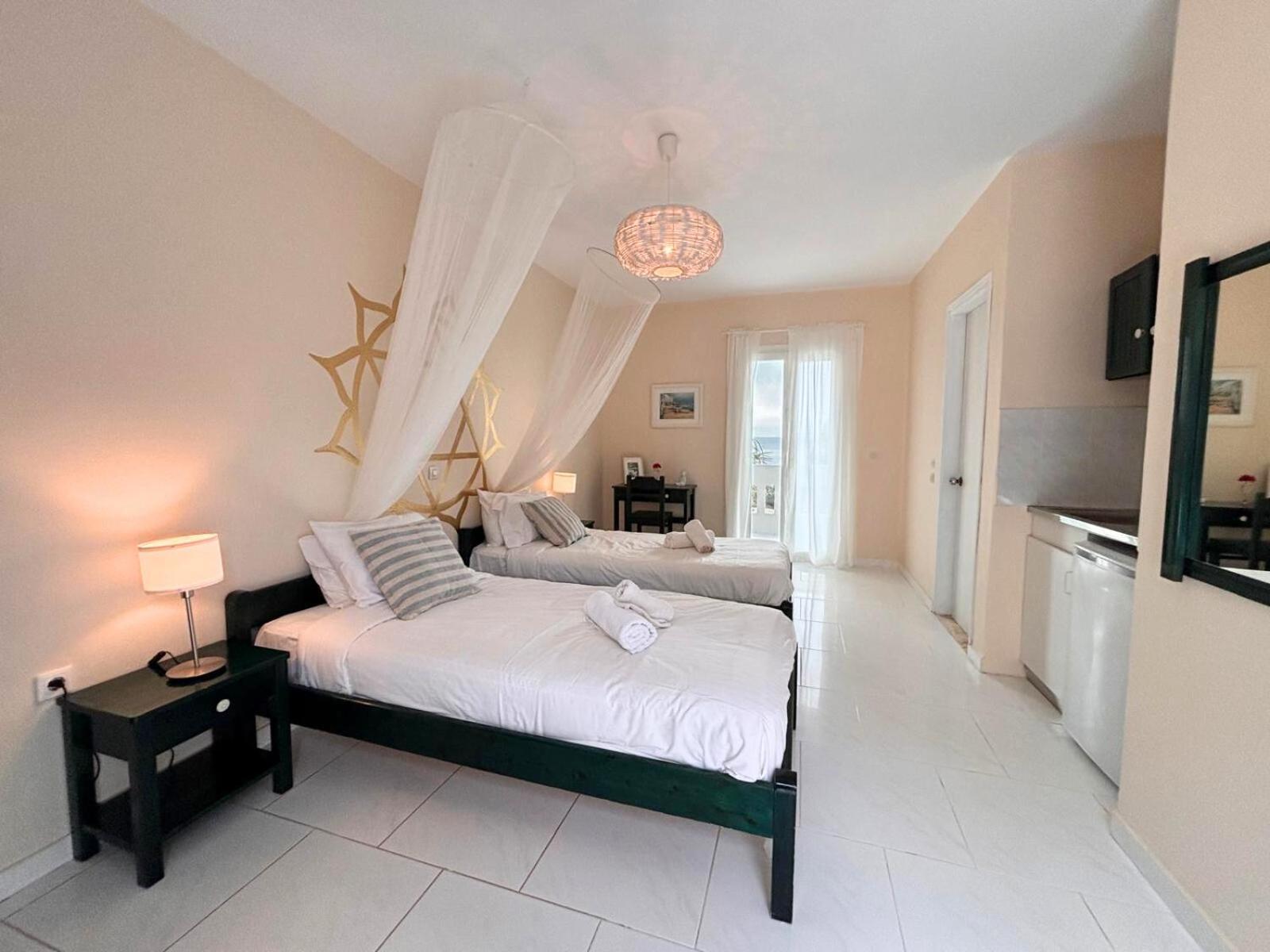 Kathys Island Retreat Aparthotel Adia Buitenkant foto